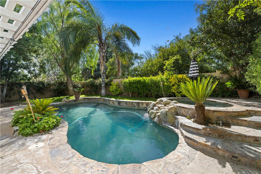 28711 Park Woodland Place