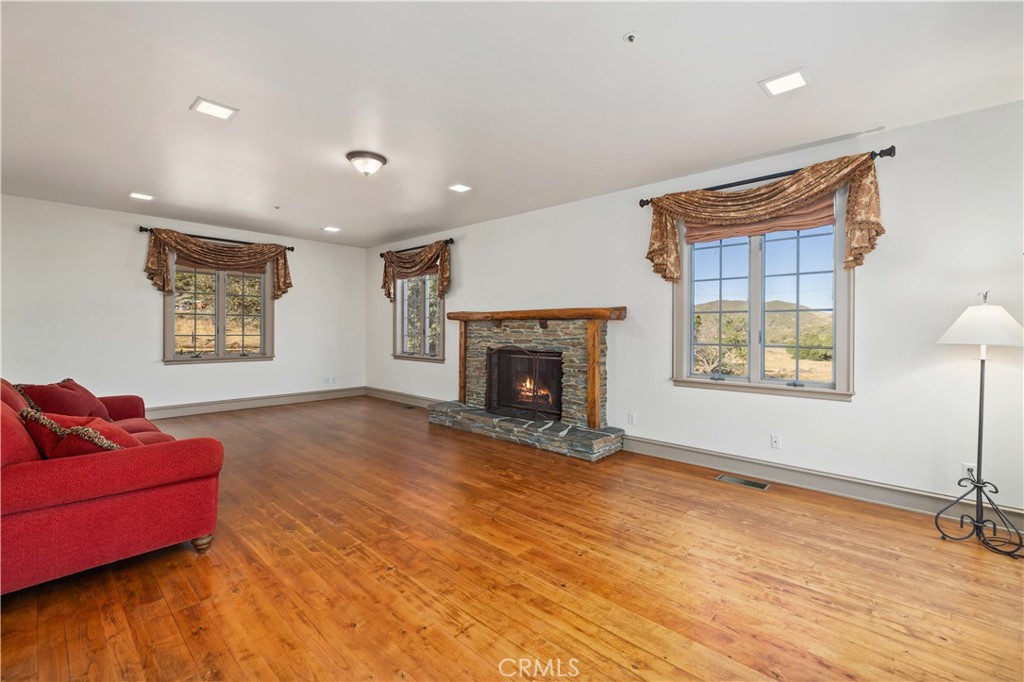 11660 Lonesome Valley Road