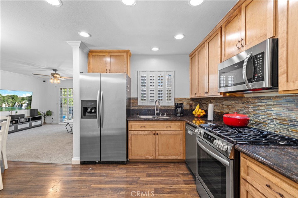 24419 Valle Del Oro 102