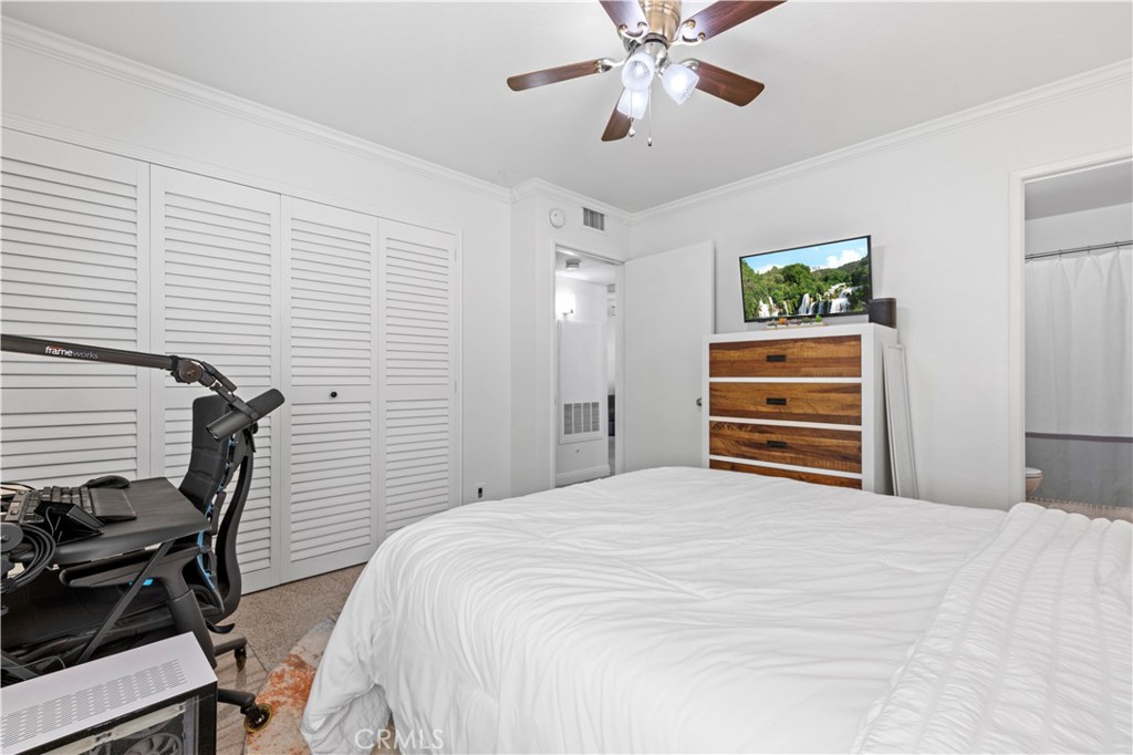 24419 Valle Del Oro 102