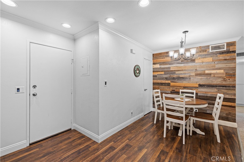 24419 Valle Del Oro 102