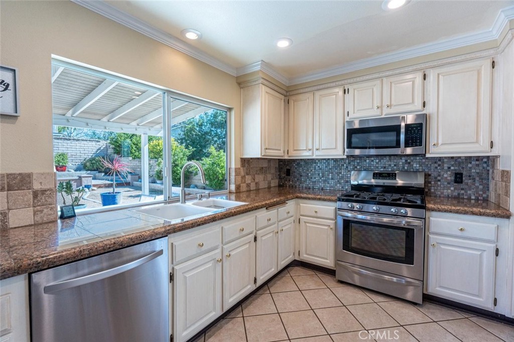 27923 Oregano Circle