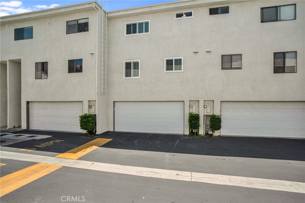 10201 Mason Avenue 116