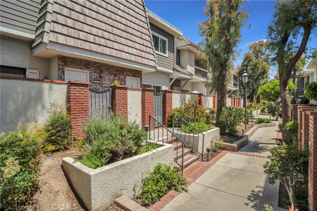 10201 Mason Avenue 116