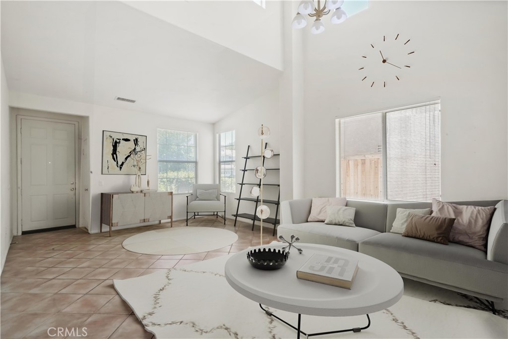 28445 Silverking Trail