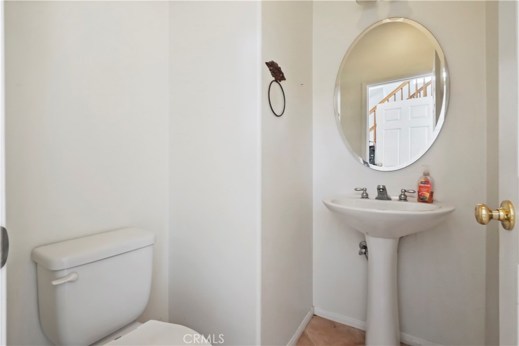 28445 Silverking Trail