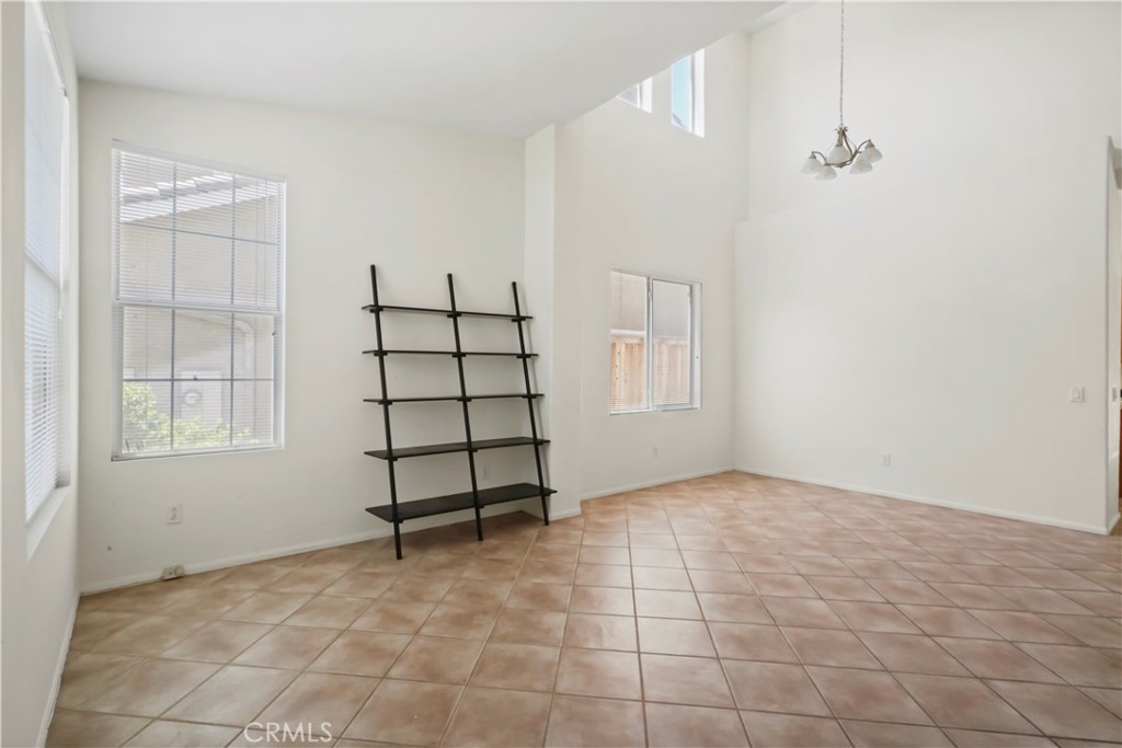 28445 Silverking Trail