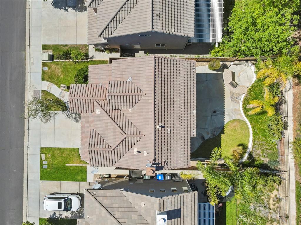 28445 Silverking Trail