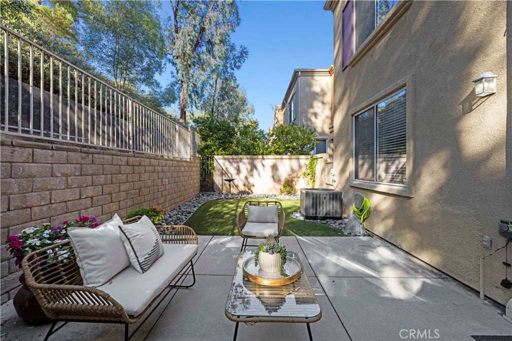 26955 Hillsborough 60