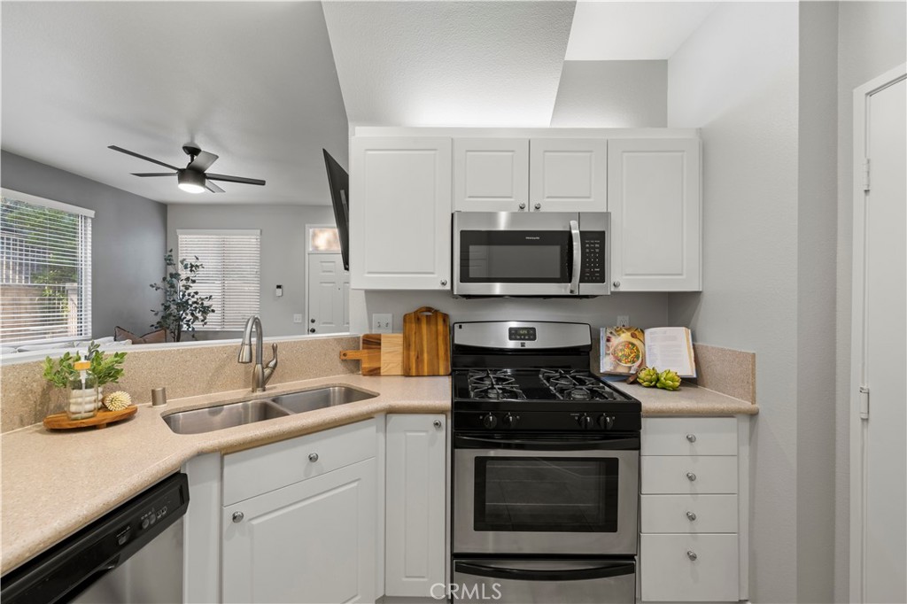 26955 Hillsborough 60