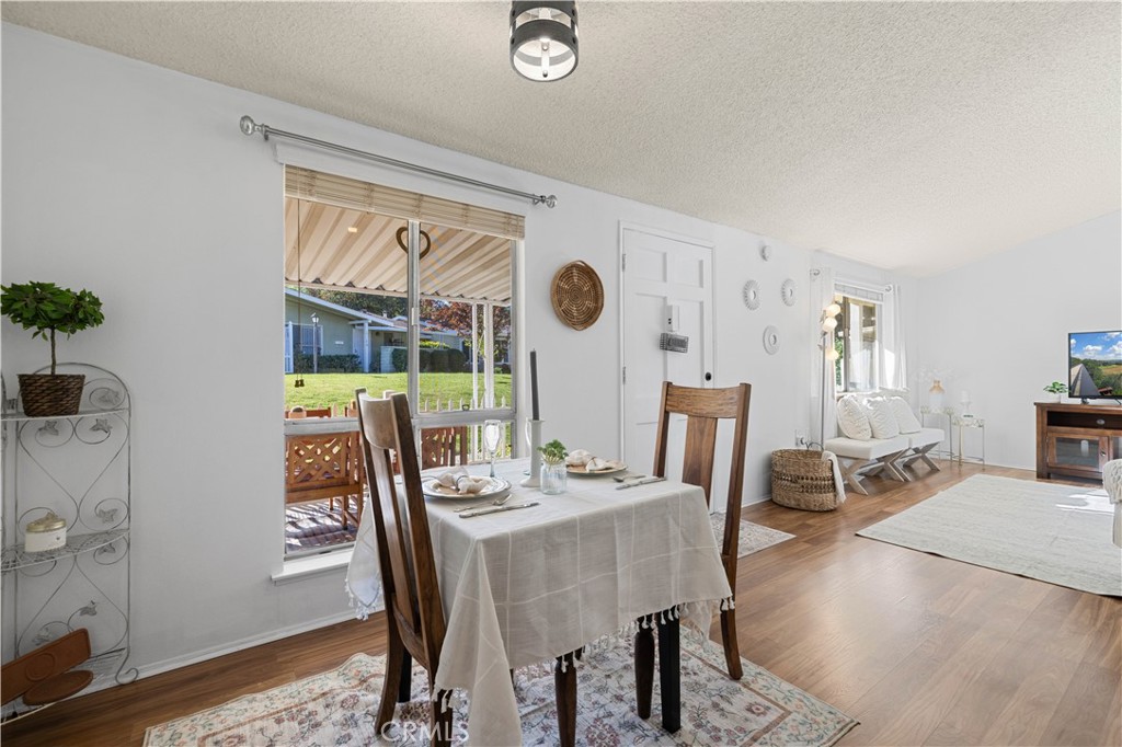 19116 Avenue Of The Oaks #B