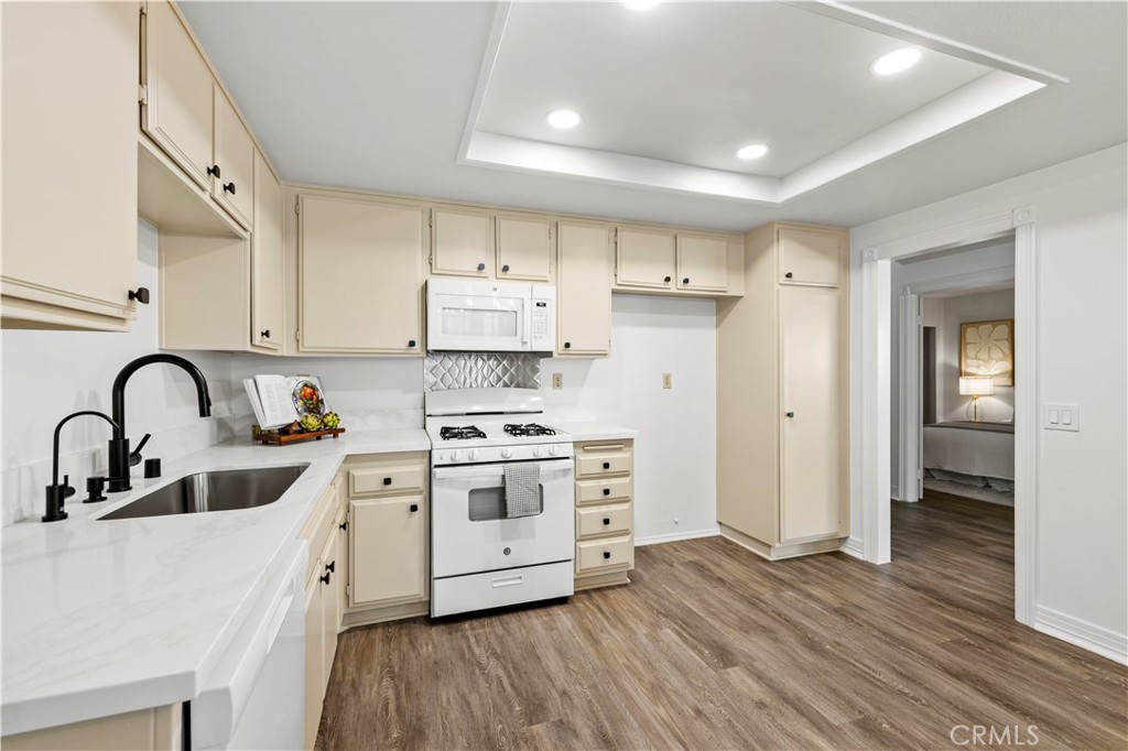 28832 Oak Spring Canyon