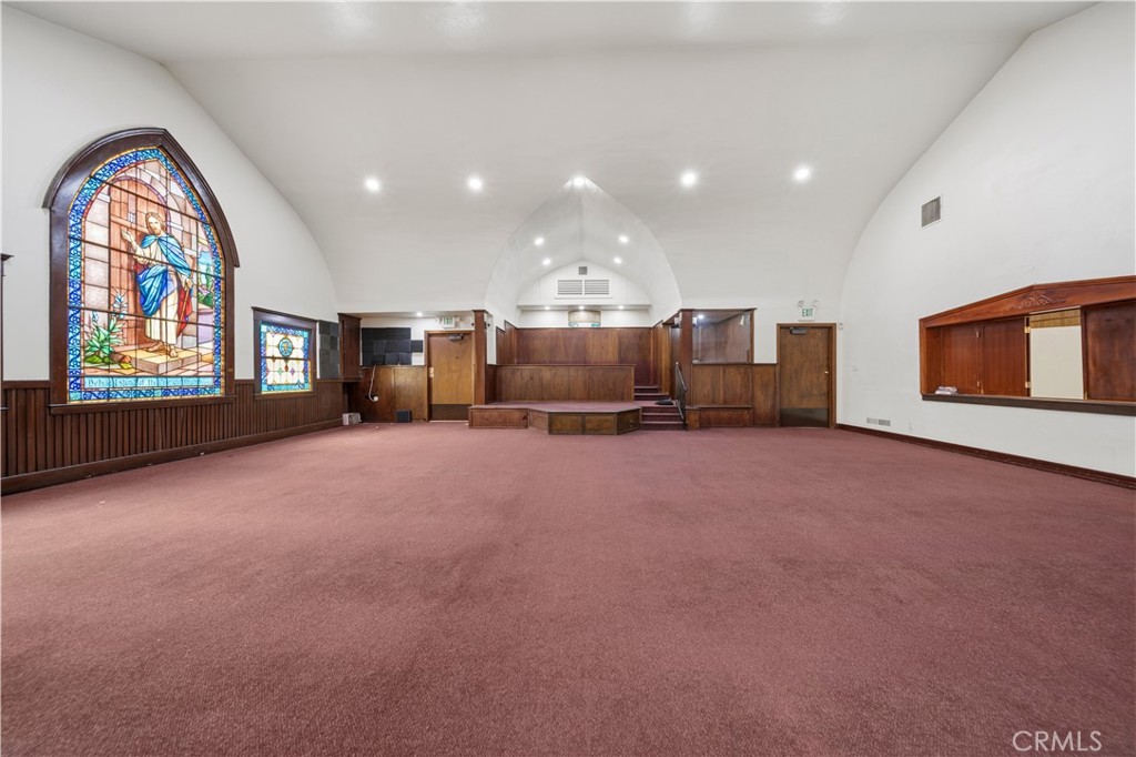 1101 W Florence Avenue