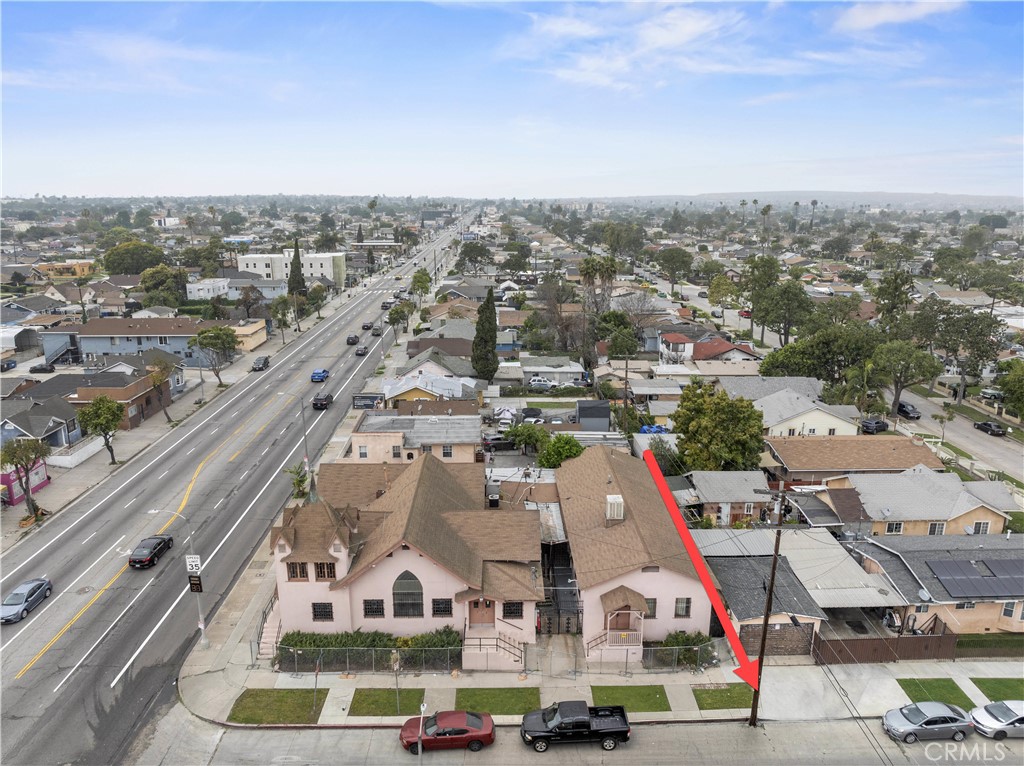 1101 W Florence Avenue
