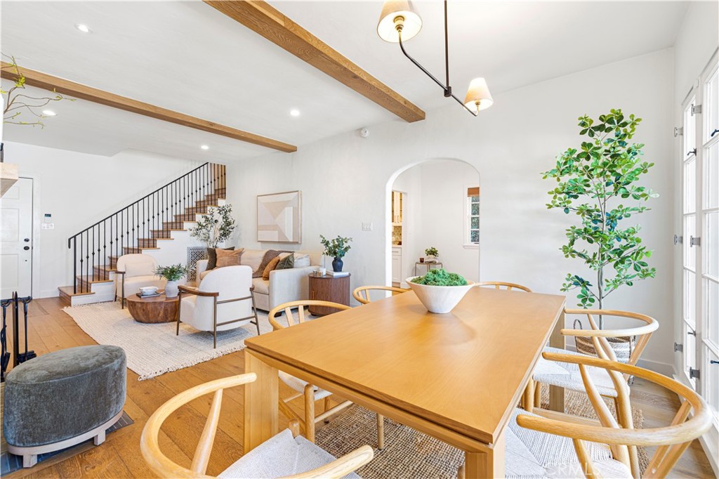 10966 Strathmore 9