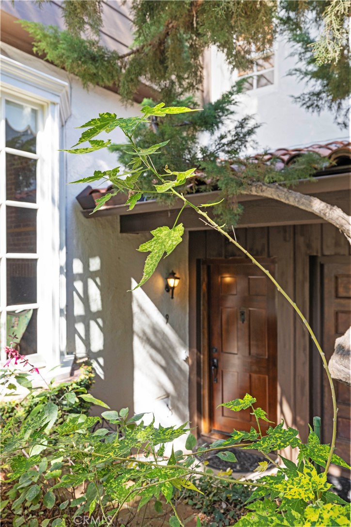 10966 Strathmore 9