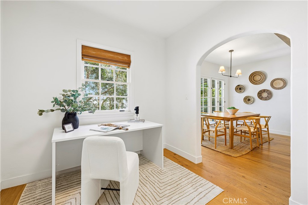 10966 Strathmore 9