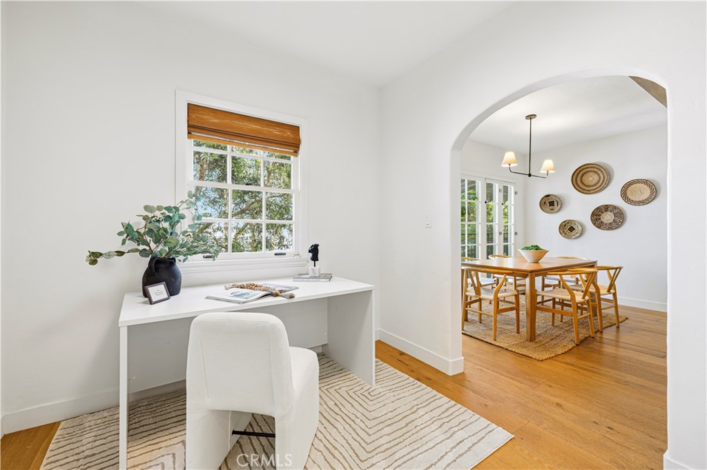 10966 Strathmore 9