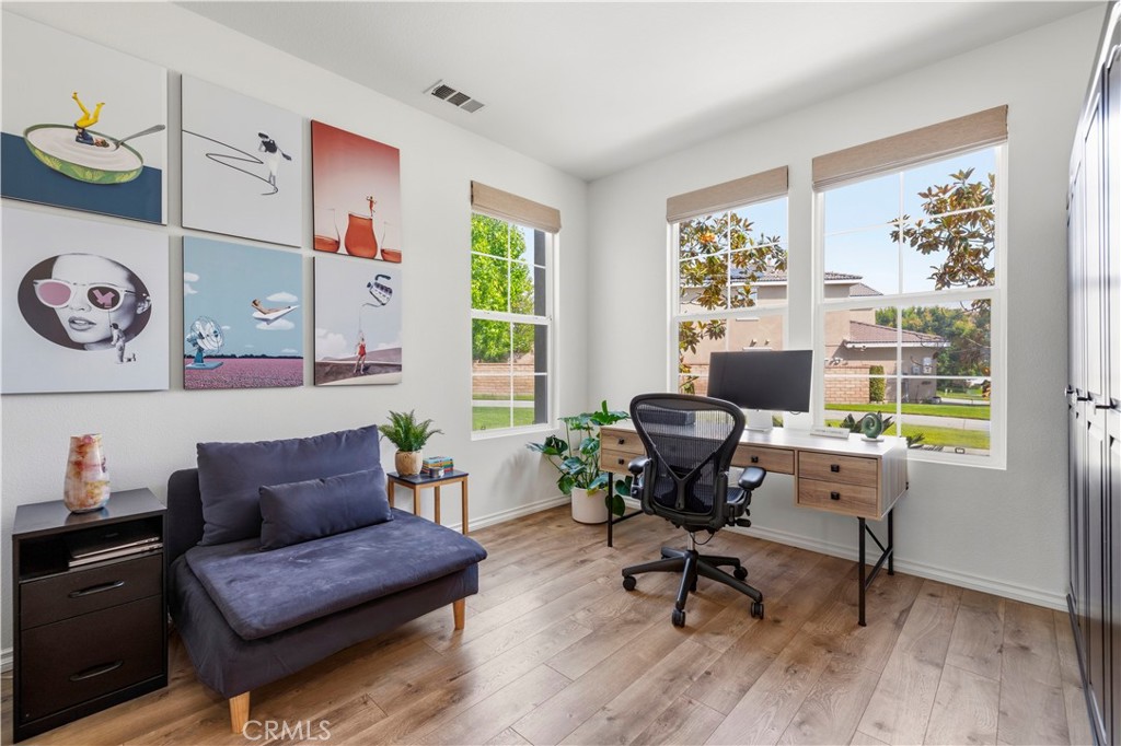 29207 Avenida Avila