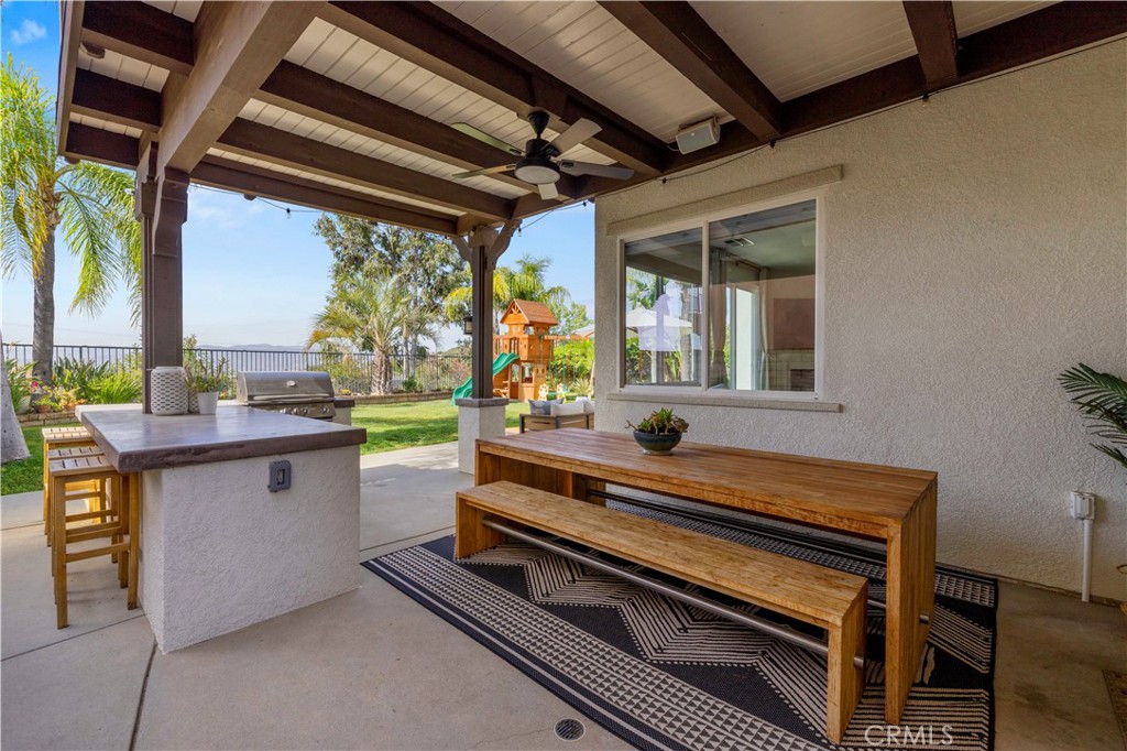 29207 Avenida Avila