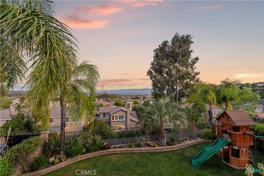 29207 Avenida Avila