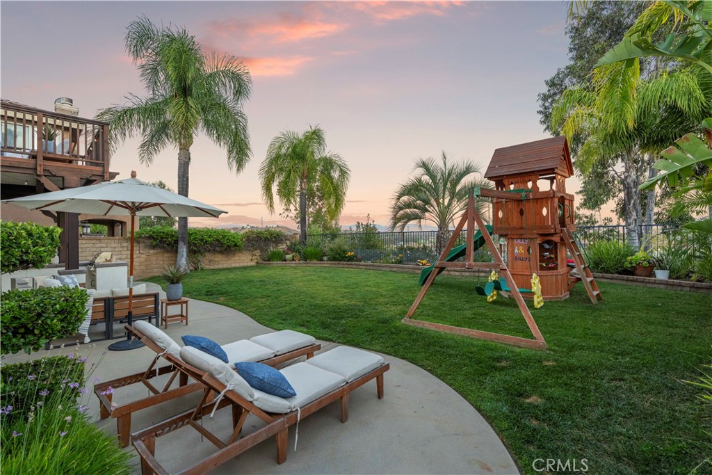 29207 Avenida Avila