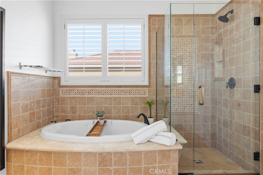 29207 Avenida Avila