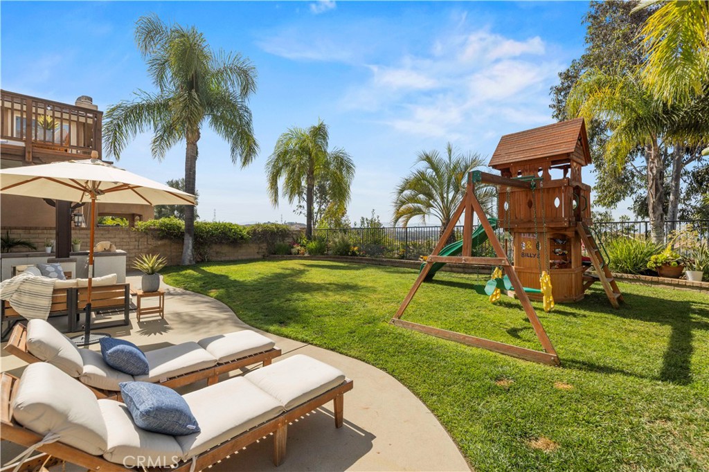 29207 Avenida Avila
