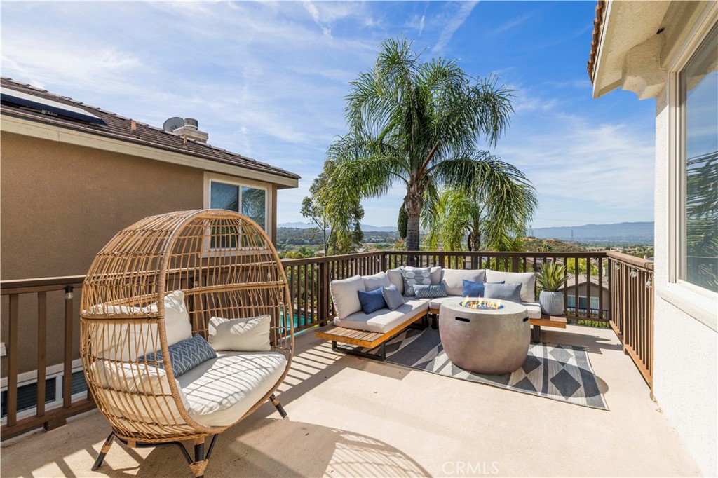 29207 Avenida Avila