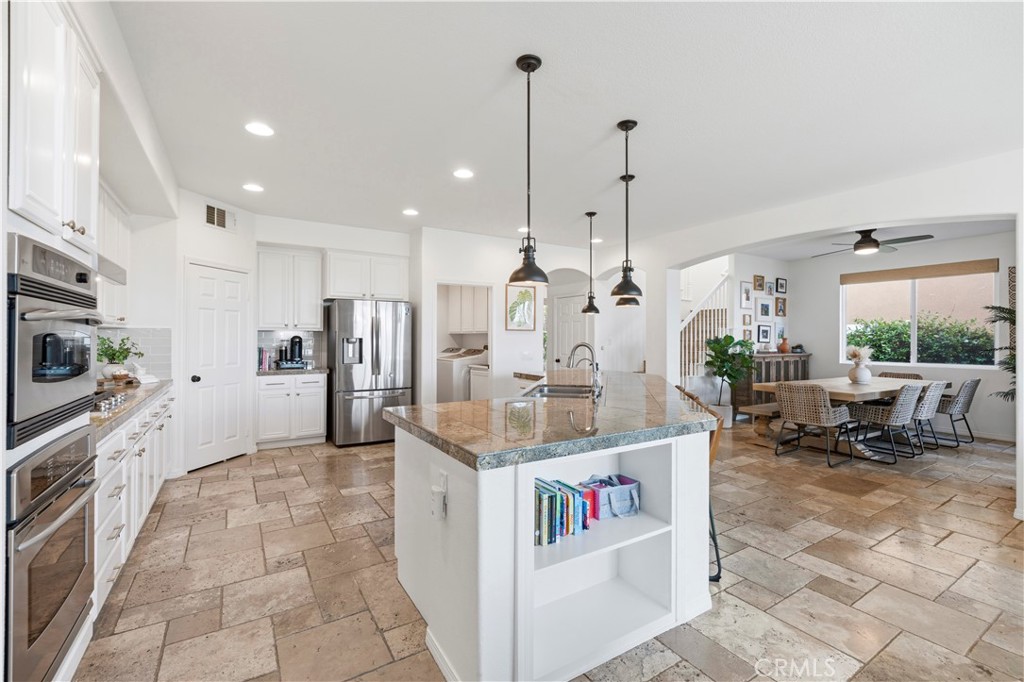 29207 Avenida Avila