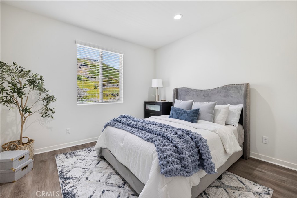 28588 Foothill