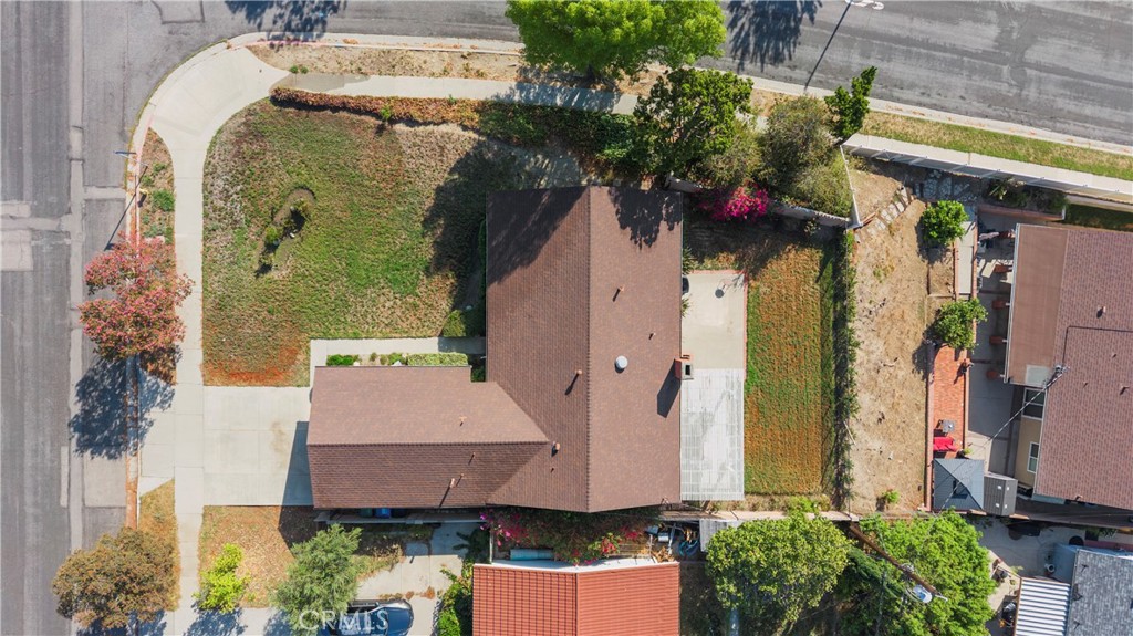 16602 Barneston
