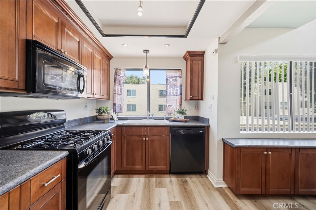 18433 Hatteras
