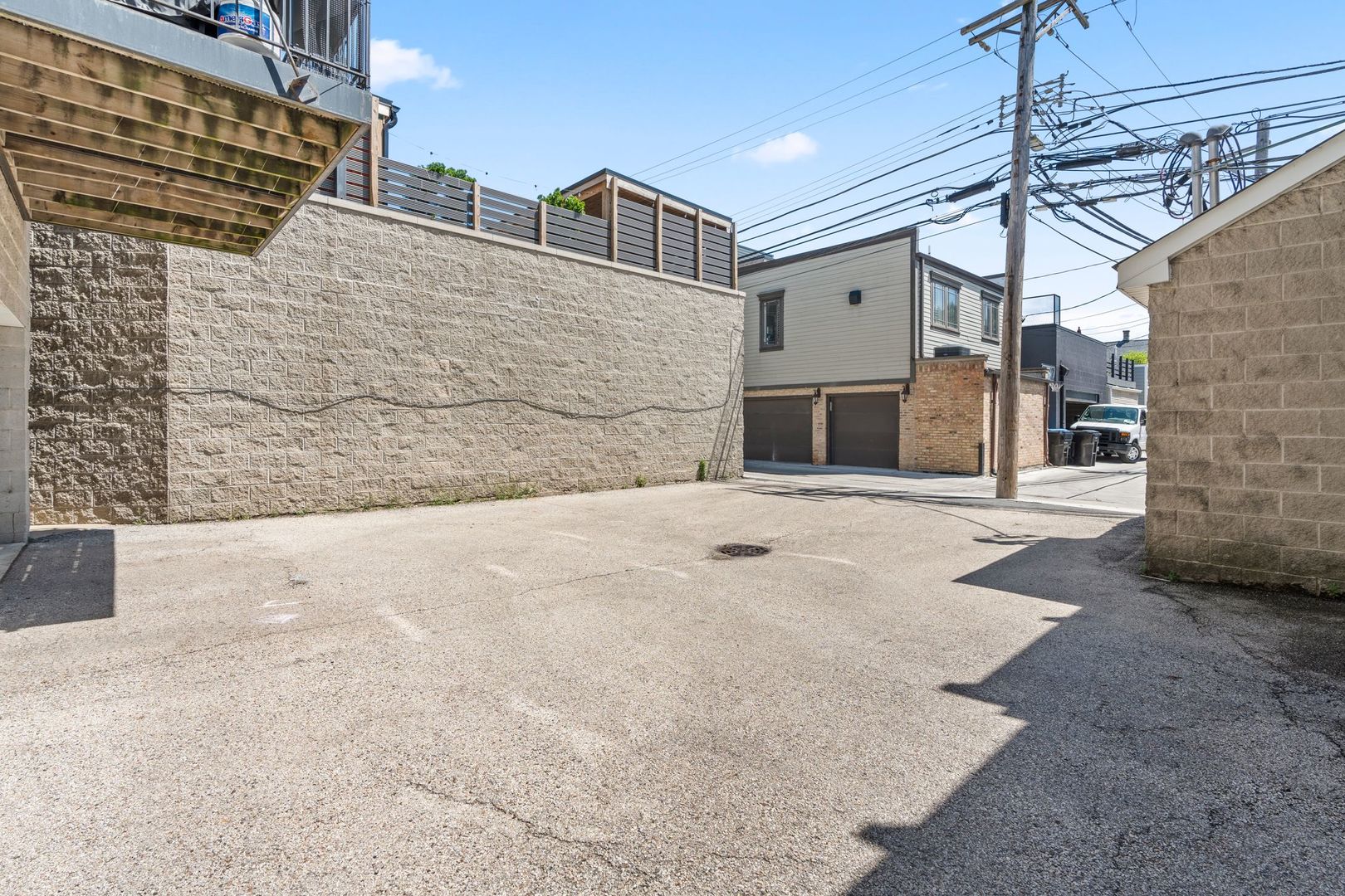 3011 N Ashland Avenue Unit: C1
