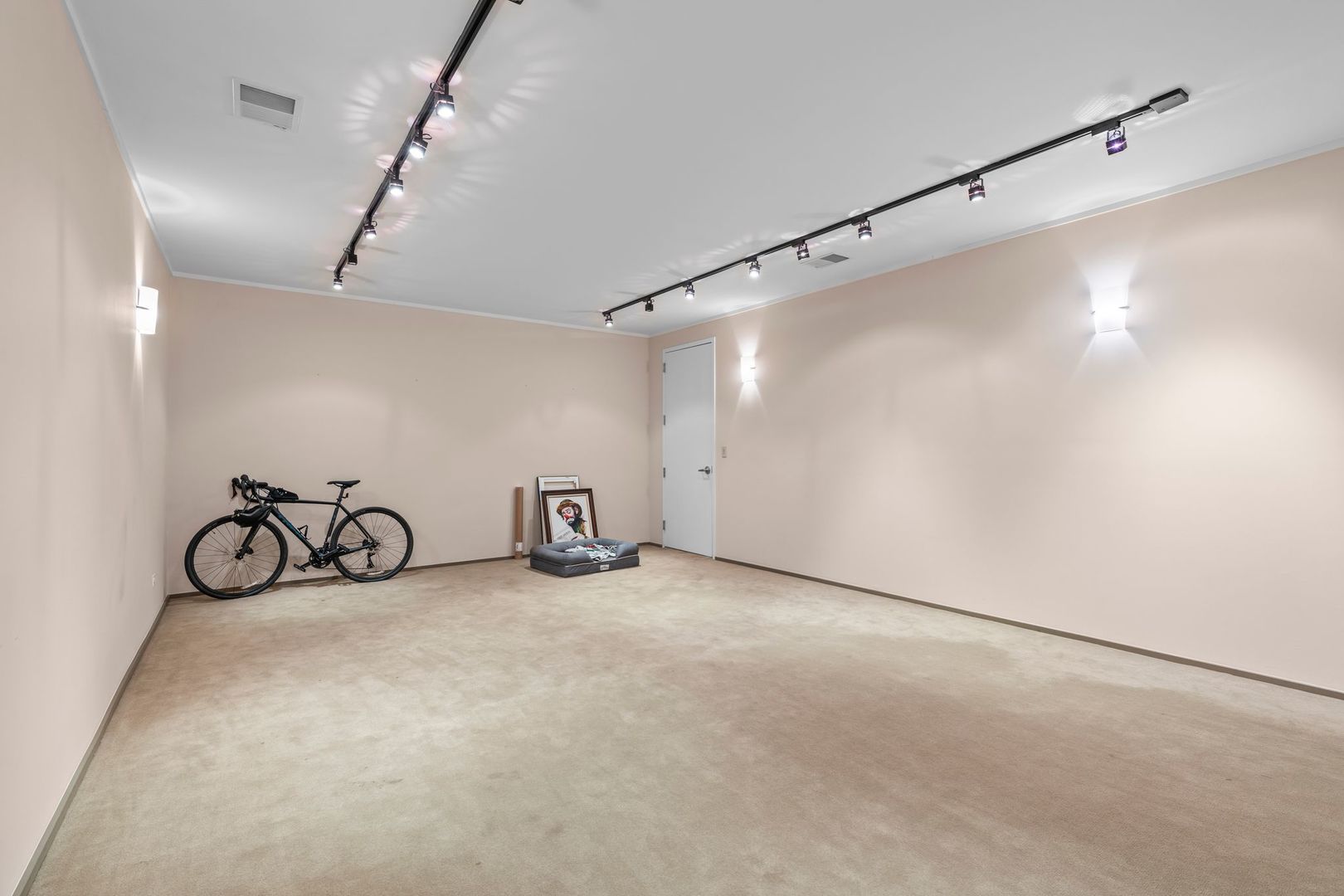 3011 N Ashland Avenue Unit: C1