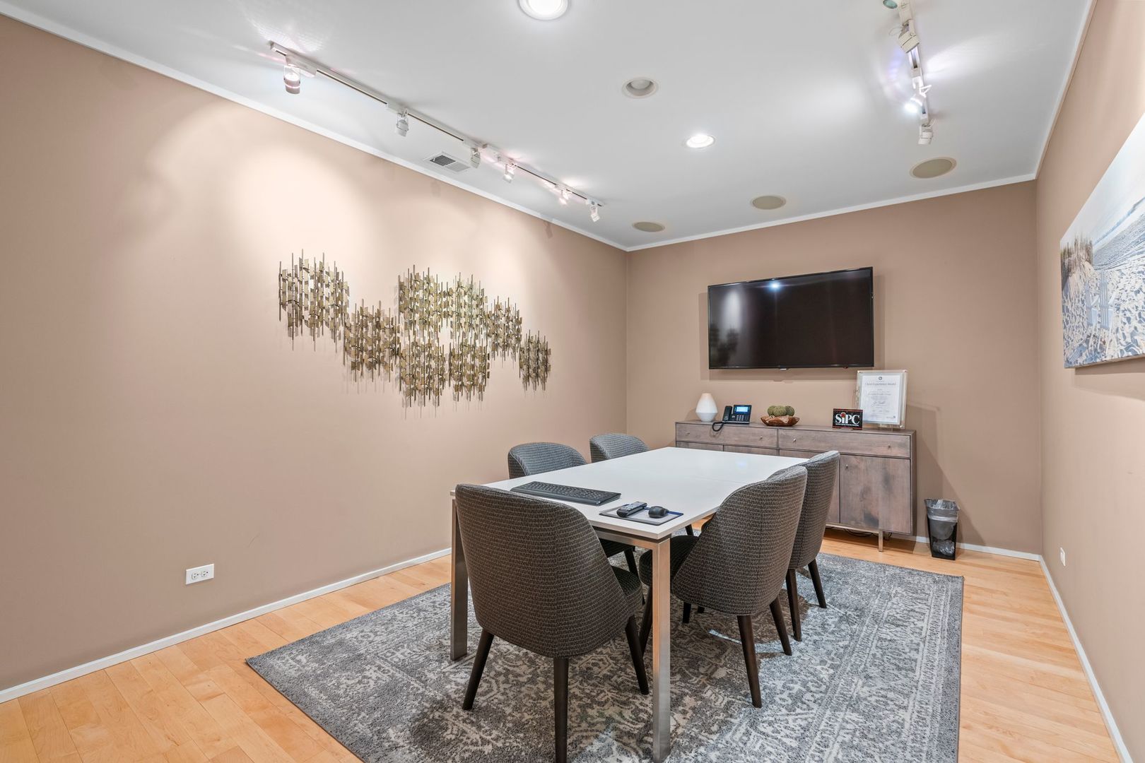 3011 N Ashland Avenue Unit: C1