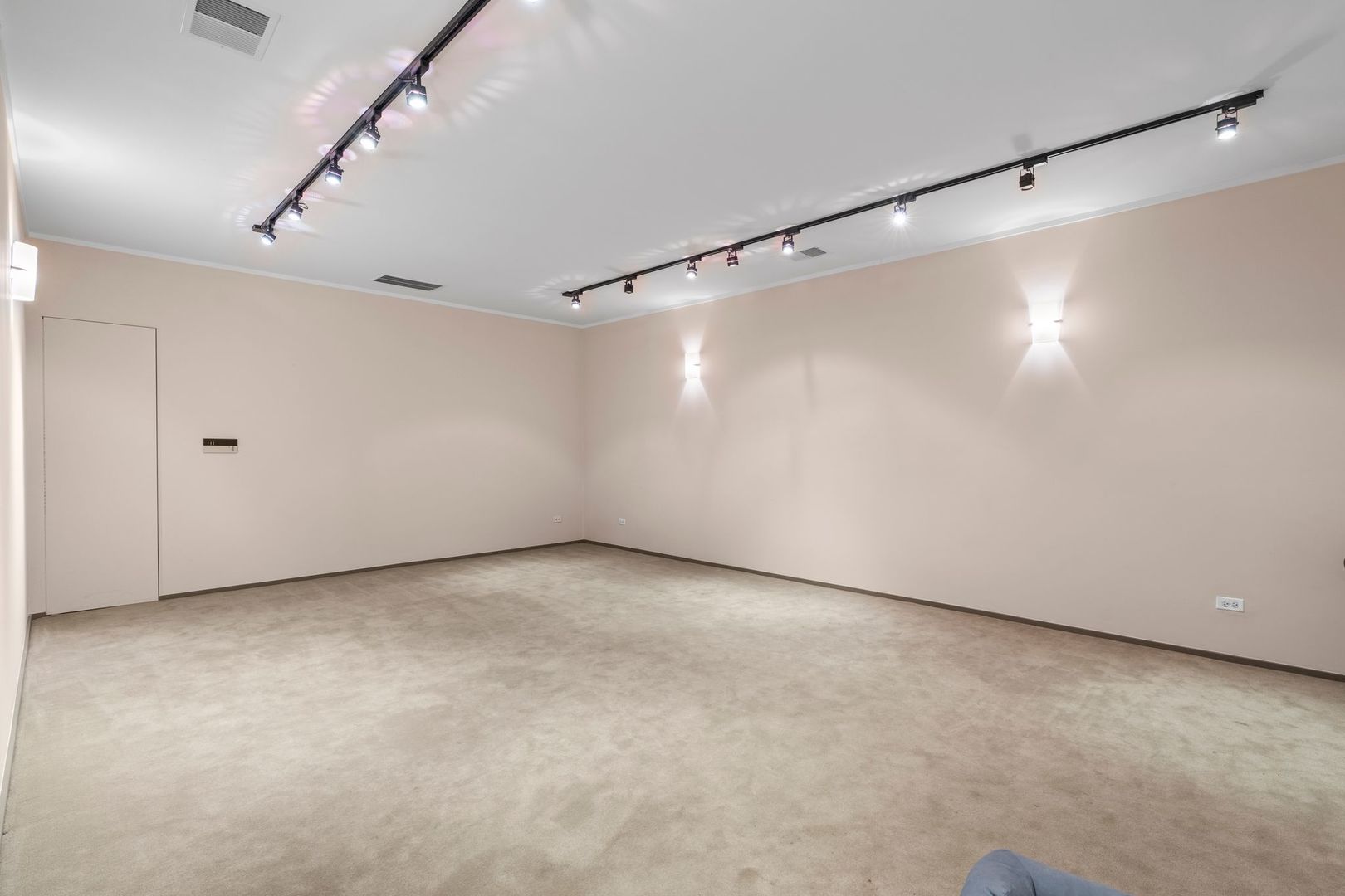 3011 N Ashland Avenue Unit: C1
