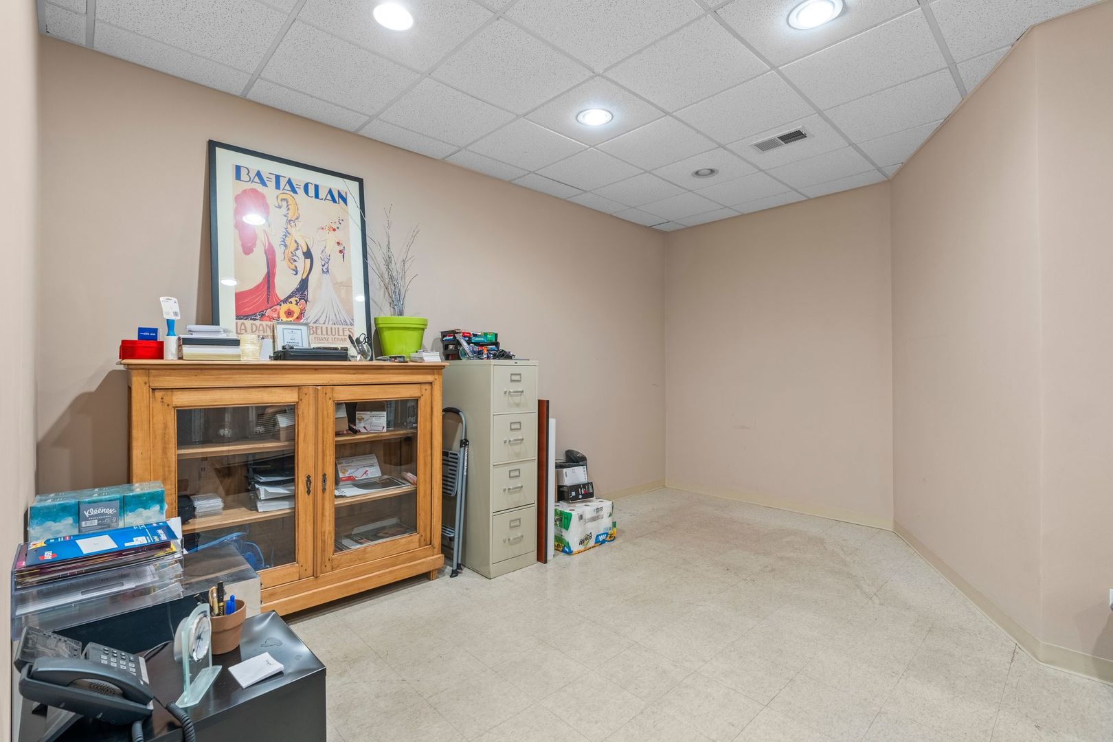 3011 N Ashland Avenue Unit: C1