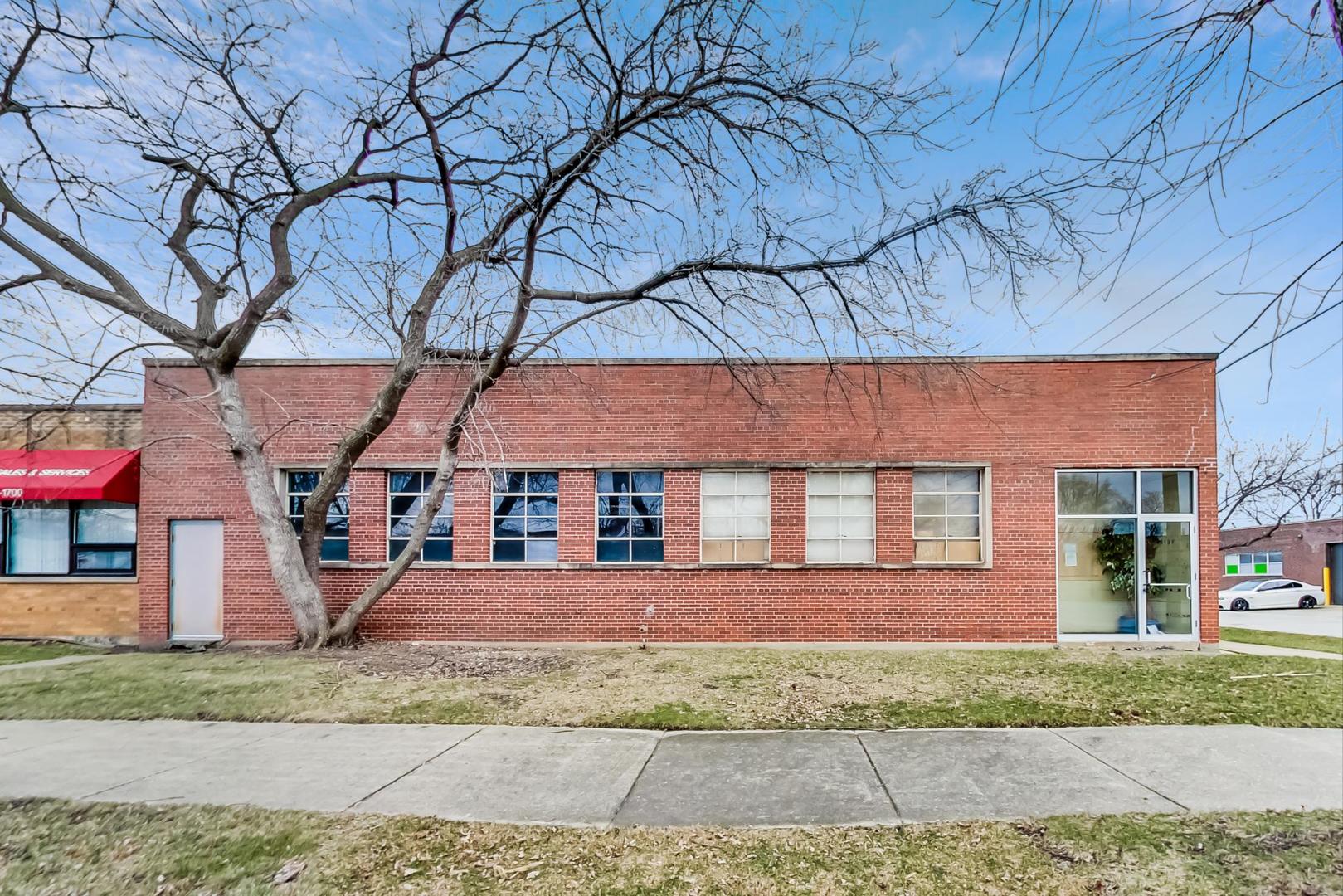 8101 Ridgeway Avenue