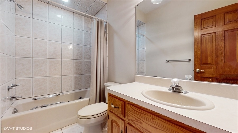 12303 S 70th Court