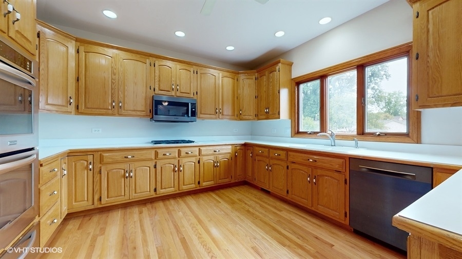 12303 S 70th Court