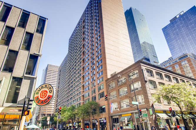 211 E Ohio Street Unit: 2510