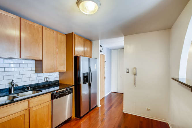 211 E Ohio Street Unit: 2510