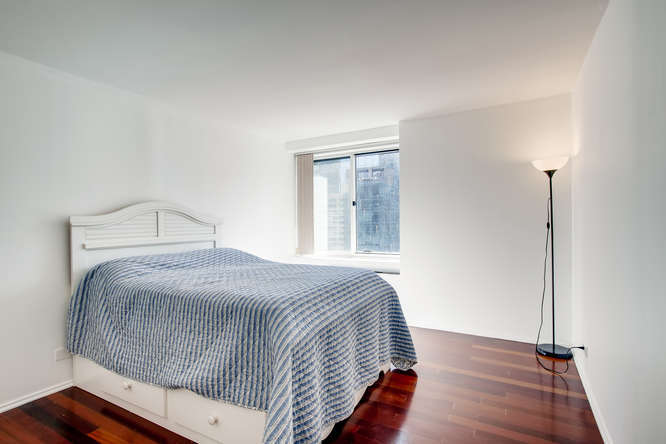 211 E Ohio Street Unit: 2510