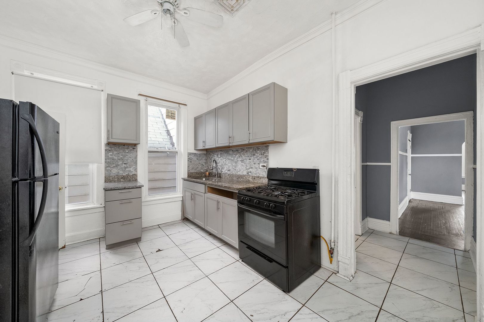 6828 S Green Street Unit: 2