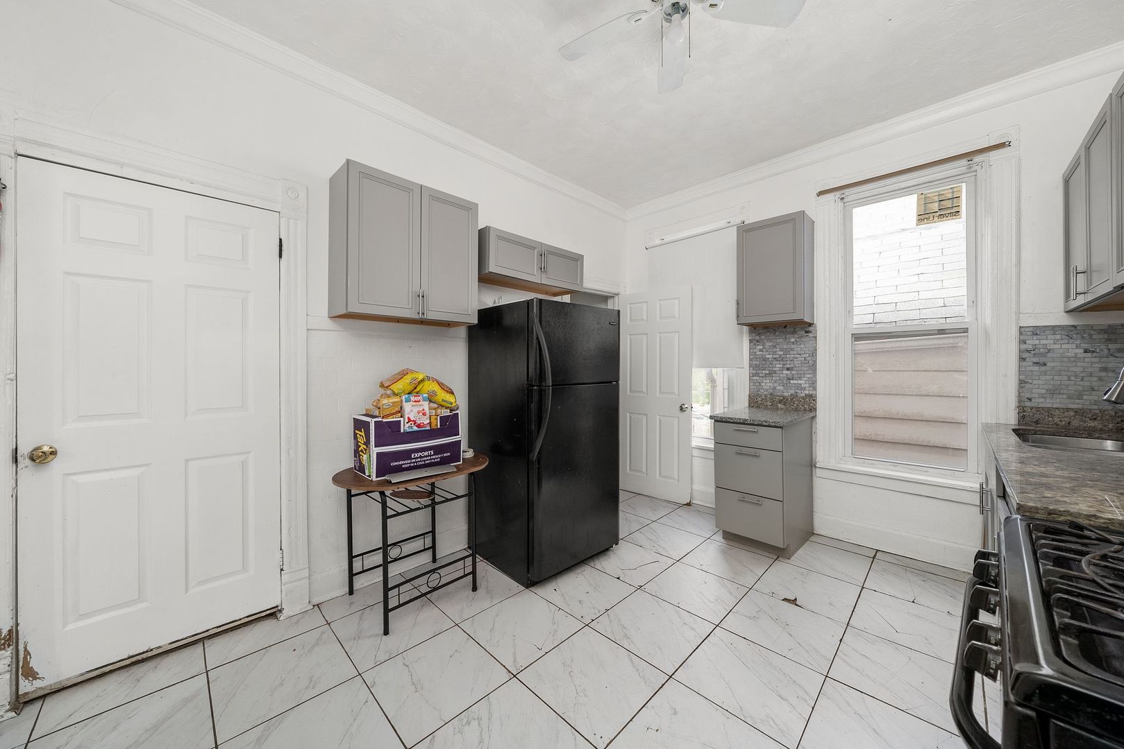 6828 S Green Street Unit: 2