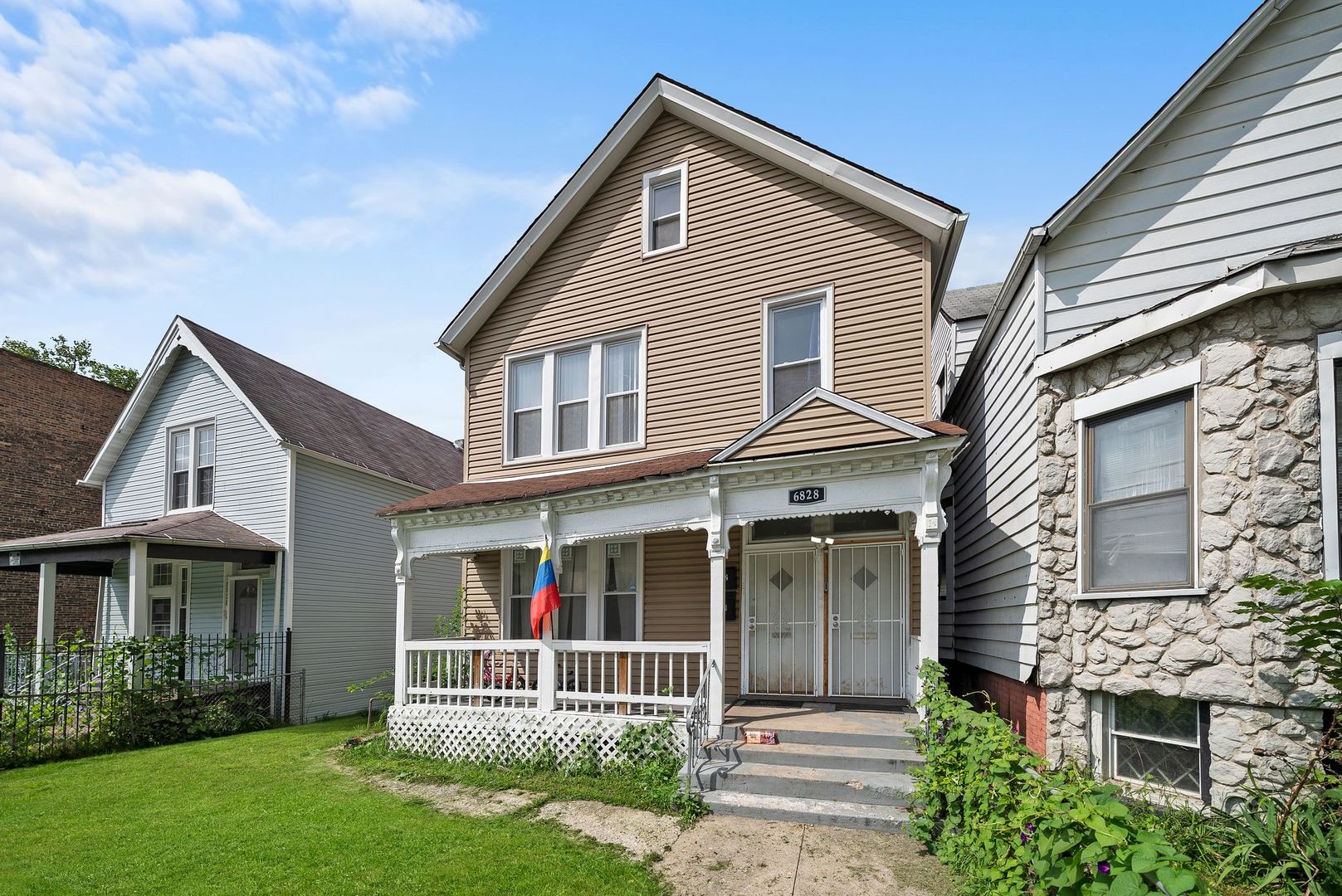 6828 S Green Street Unit: 2