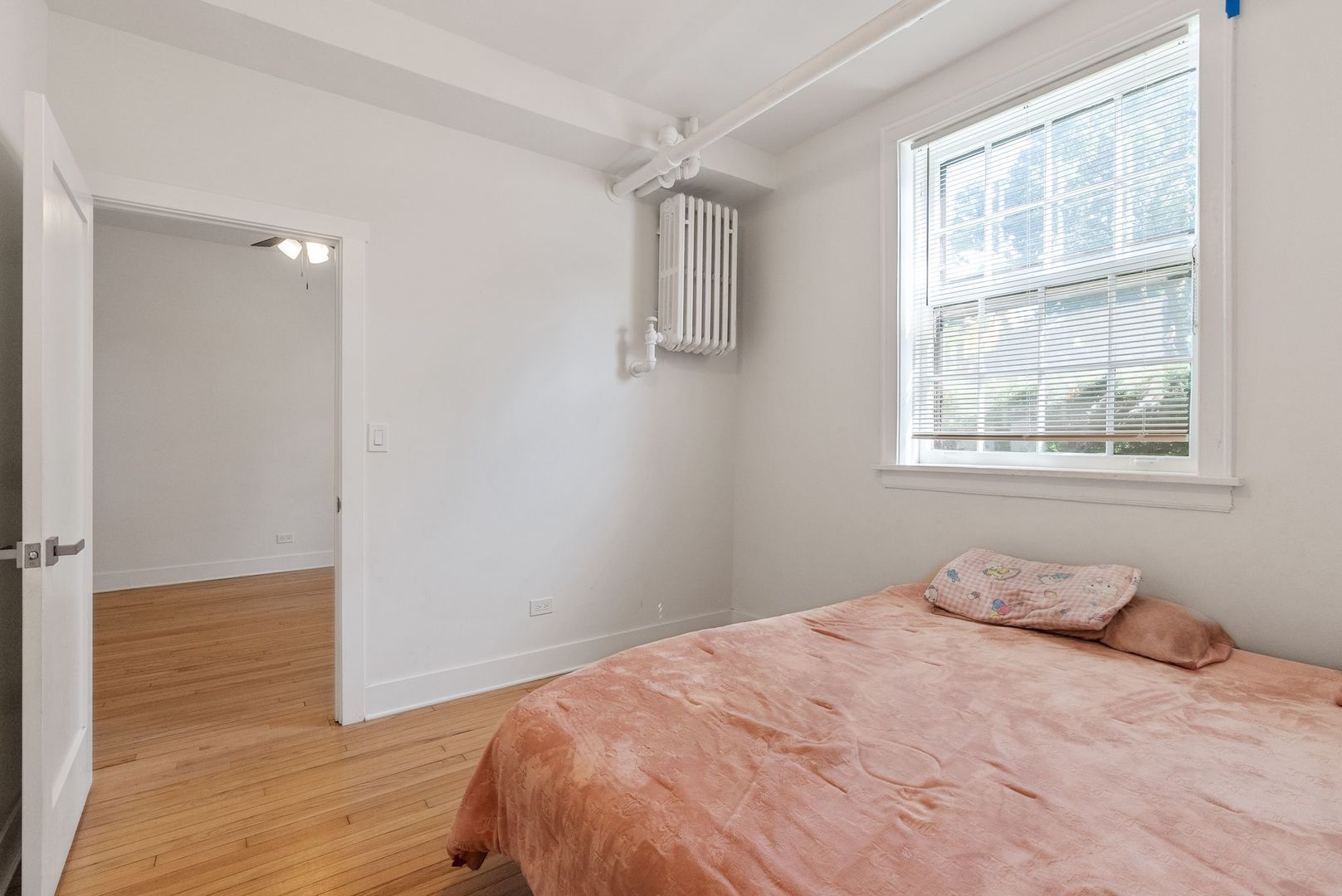 1223 Hull Terrace Unit: G