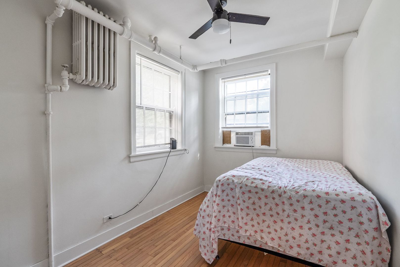 1223 Hull Terrace Unit: G