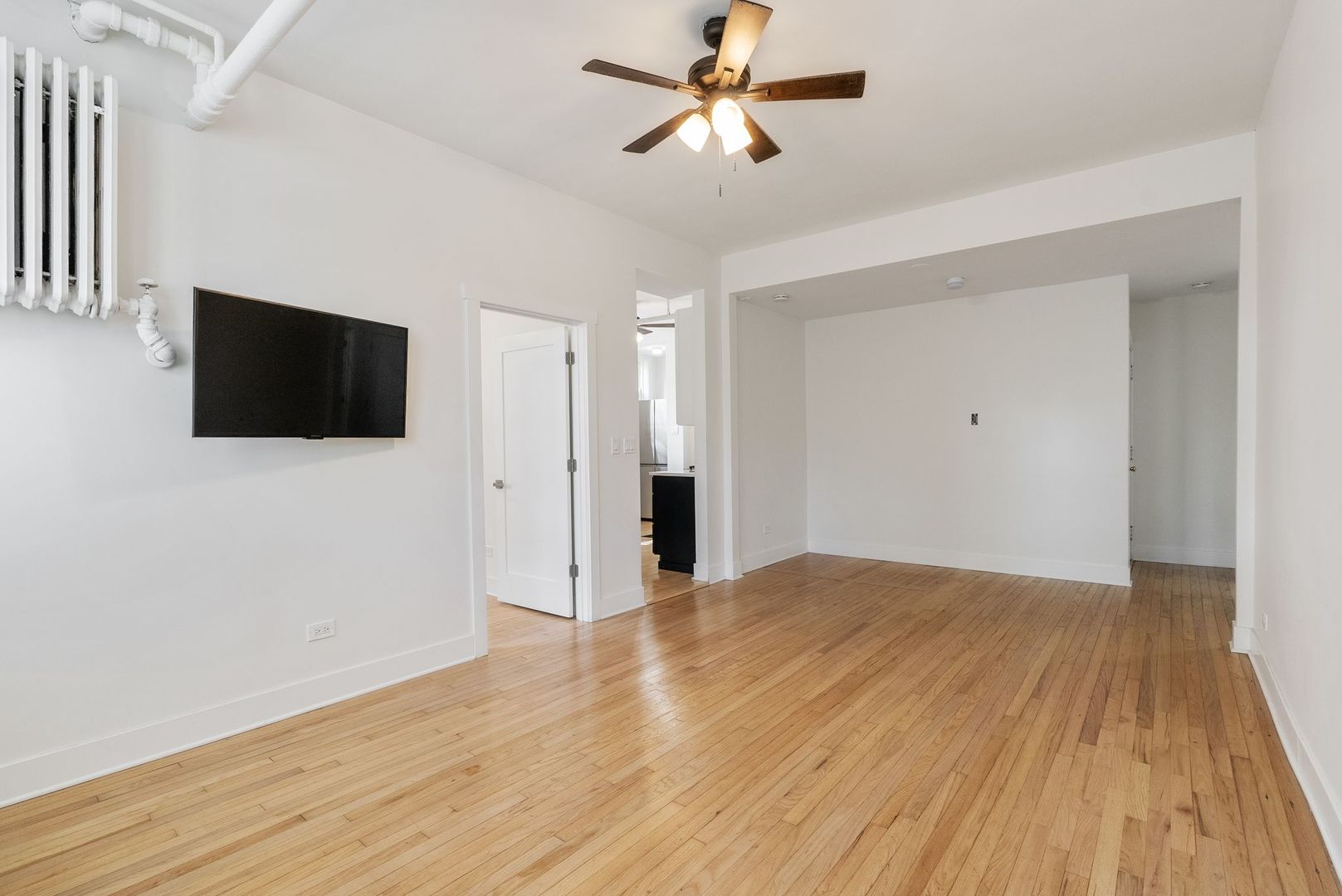 1223 Hull Terrace Unit: G